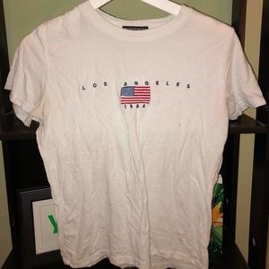 Brandy Melville USA LA white tee